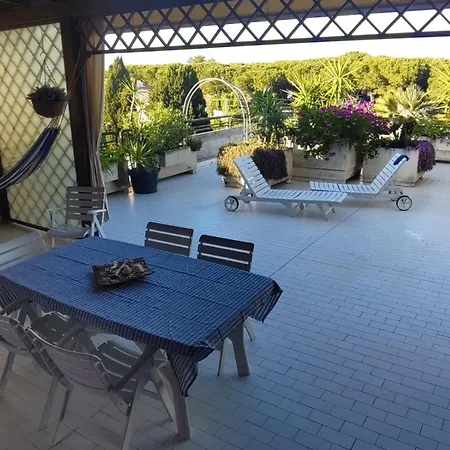 Casa 140 Mq Con Terrazza Vista Mare Semesterbostad Silvi Paese
